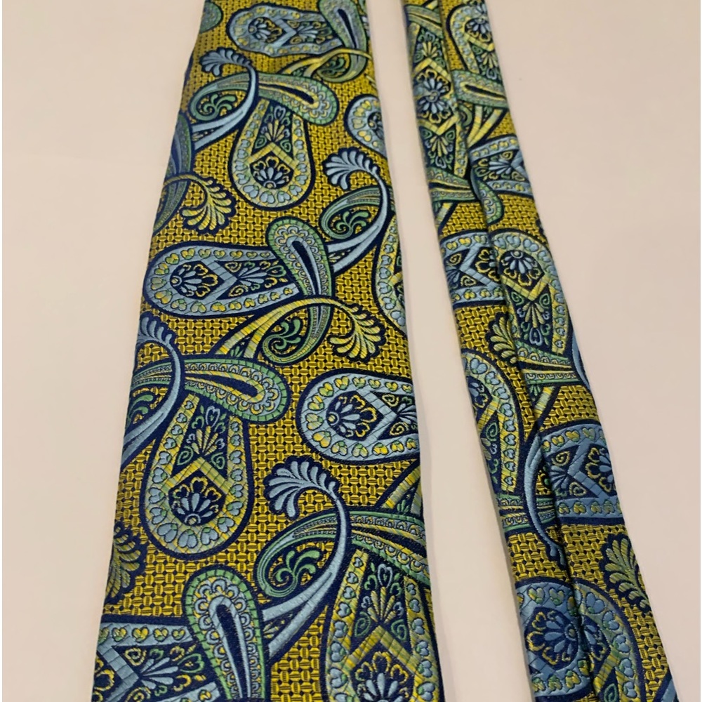 Robert Talbott Carmel tie